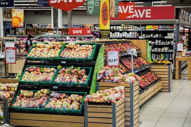 fruit aisle in a grocery store