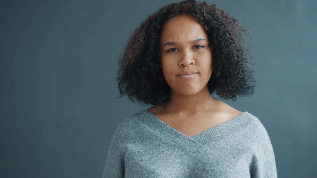 Caption: Deflecting kindness reveals how disbelief in goodness can keep people emotionally distant. Image credit: Pexels