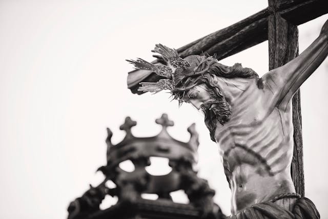 a statue of Jesus on the cross