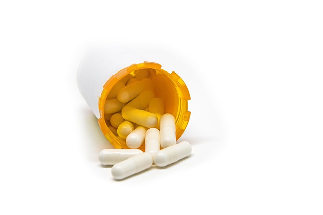 white capsules in a bottle