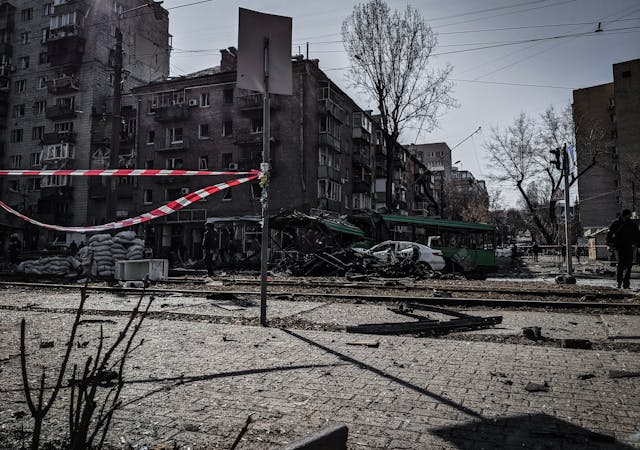 city destroyed by war