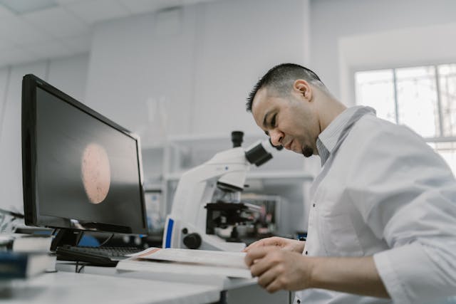 doctor in laboratory