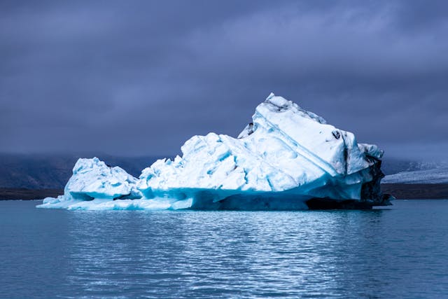 ice berg glacier