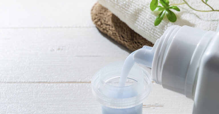 The Real Cost of Fabric Softeners: Health, Clothes, and The Planet - Featured image