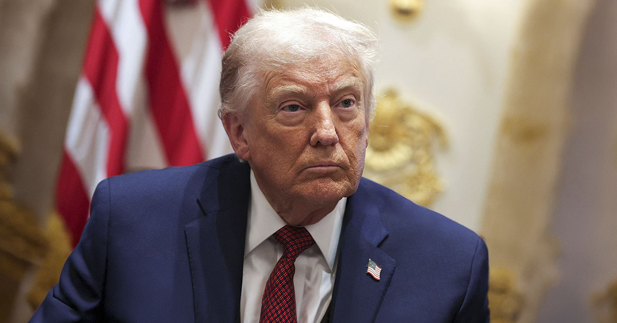 Trump-Era DOJ Fearful After Public Discovers Top-Secret Epstein Files Easily Unredacted