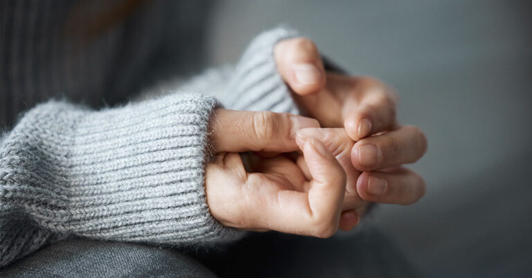 10 Habits That Show Up in People Who’ve Been Through a Lot - Featured image