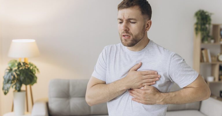 Heart Surgeon Reveals Four Key Habits to Avoid After Age 40 - Featured image