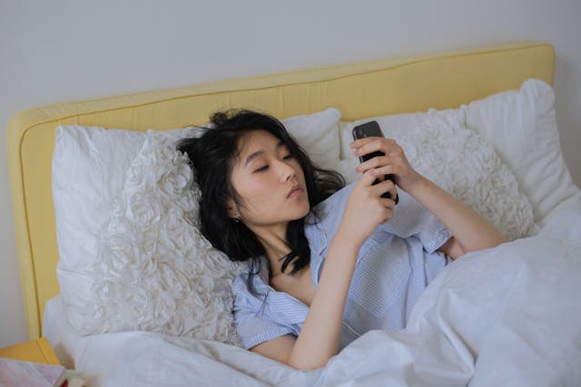 woman on her phone