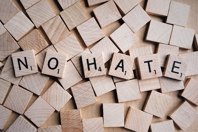 scrabble letters spelling no hate