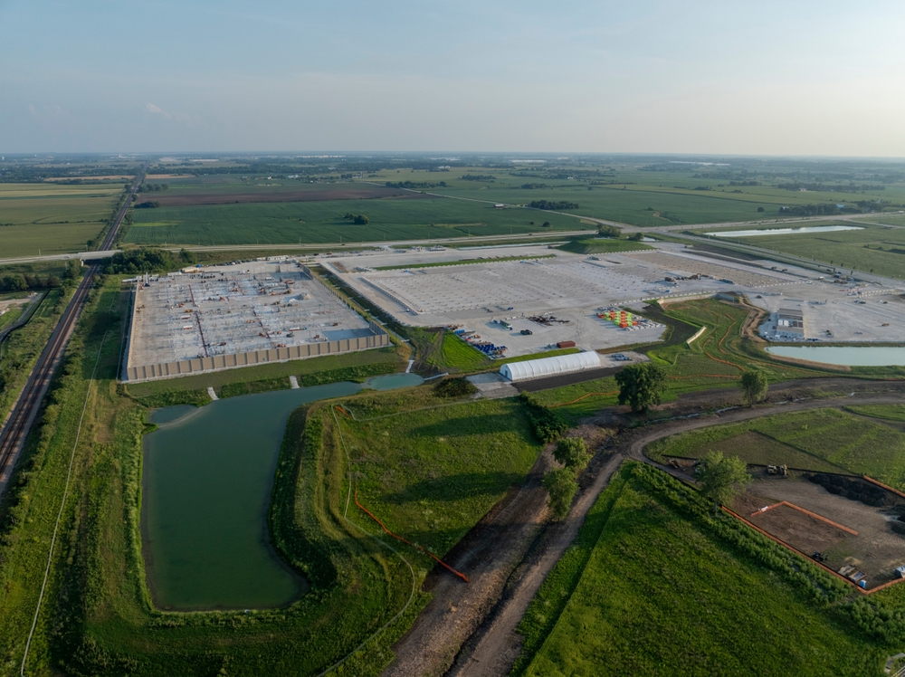 Mt Pleasant. WI, USA - Aug 6, 2025, Microsoft AI datacenter on the site once planned for Foxconn. Construction is nearing completion with hiring starting for an opening in 2026