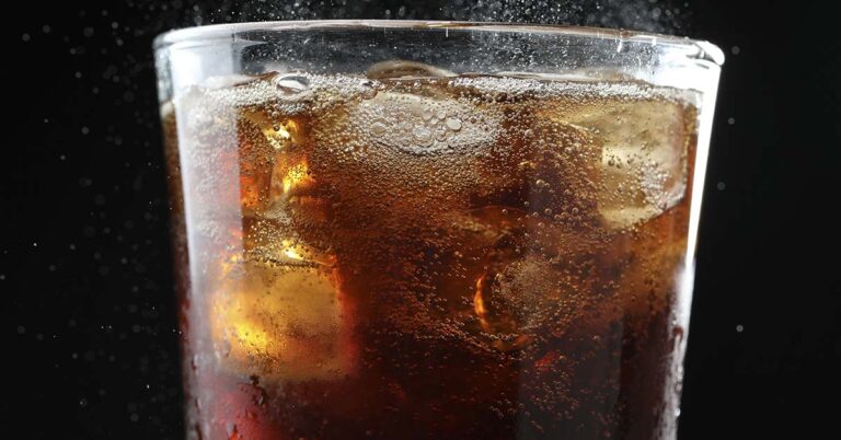 Dr. Oz Reveals Trump Thinks Diet Soda Can Kill Cancer Cells - Featured image