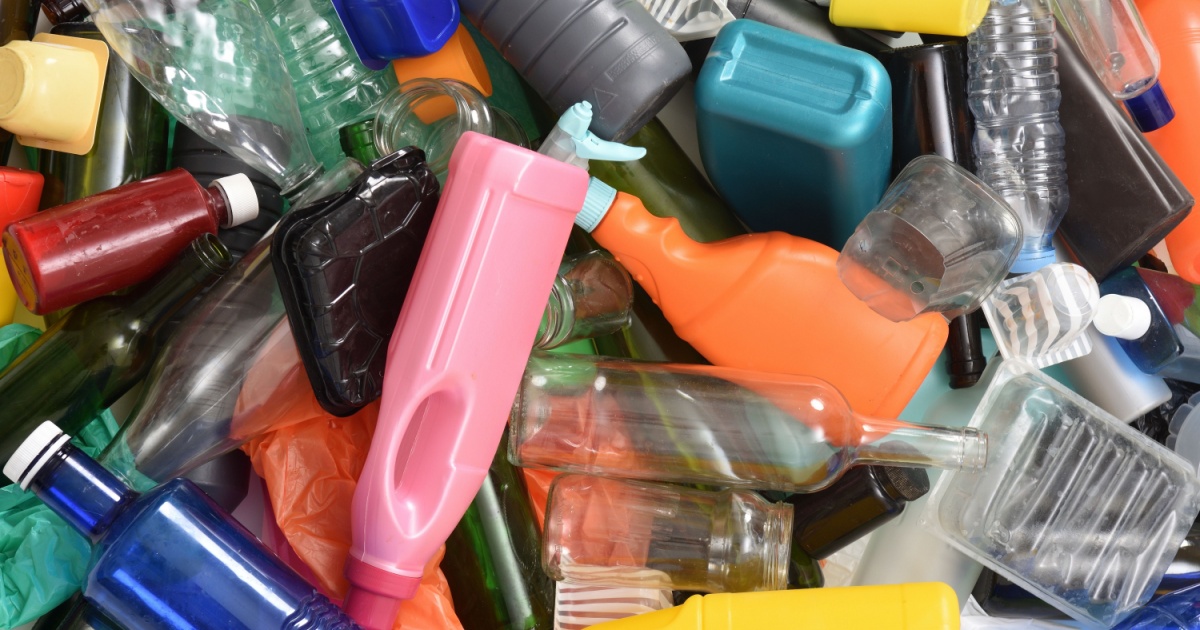 7 Days Without Plastic Contact Slashes Endocrine-Disrupting Chemicals in Body