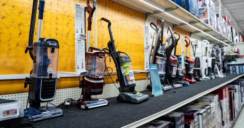 The Most Reliable Vacuum Brands Are Not What You’d Expect - Featured image