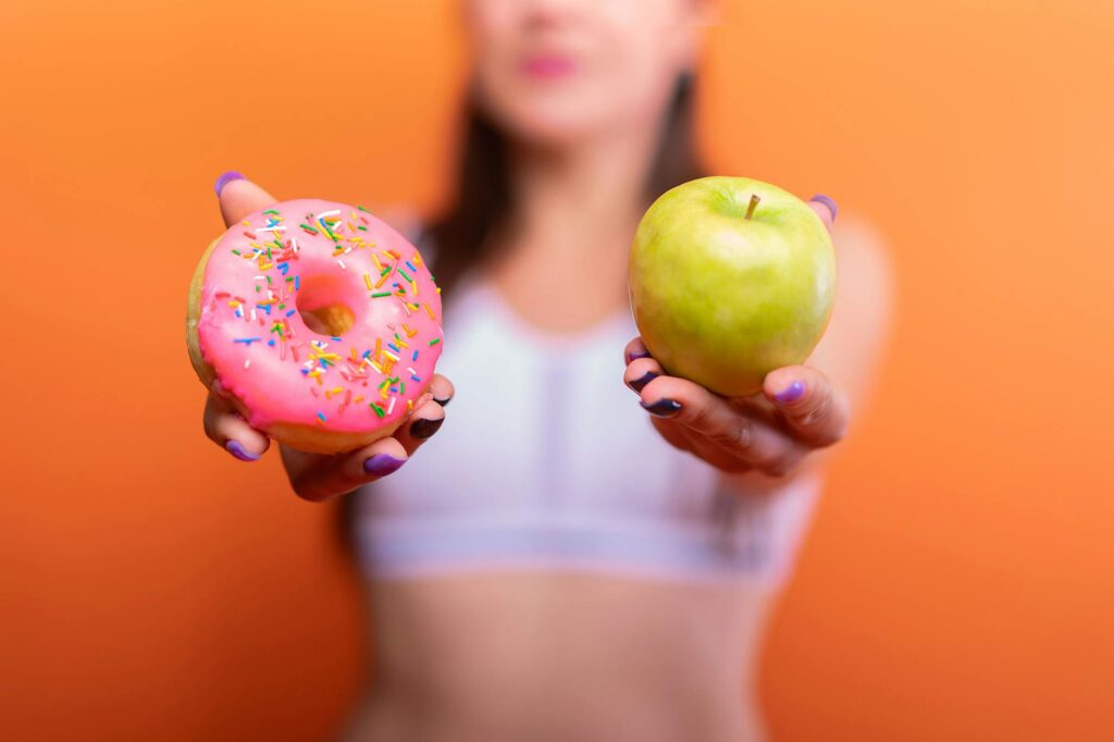 Heart Surgeon Issues Warning for Food People Eat That Is ‘Slowly Destroying Your Heart’ - Featured image