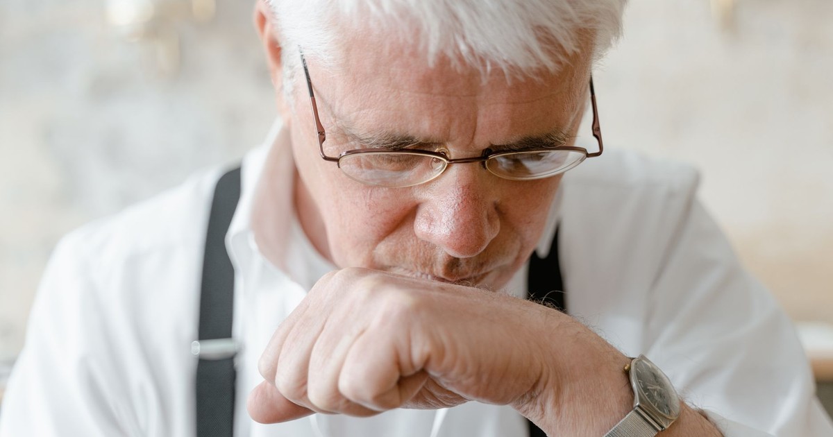 12 Old Age Habits Everyone Notices, But Nobody Talks About
