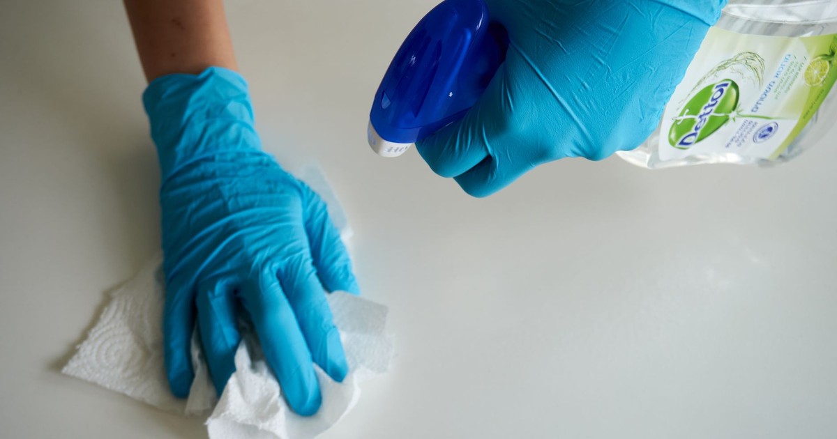 14 Things You Should Never Use Disinfecting Wipes On at Home