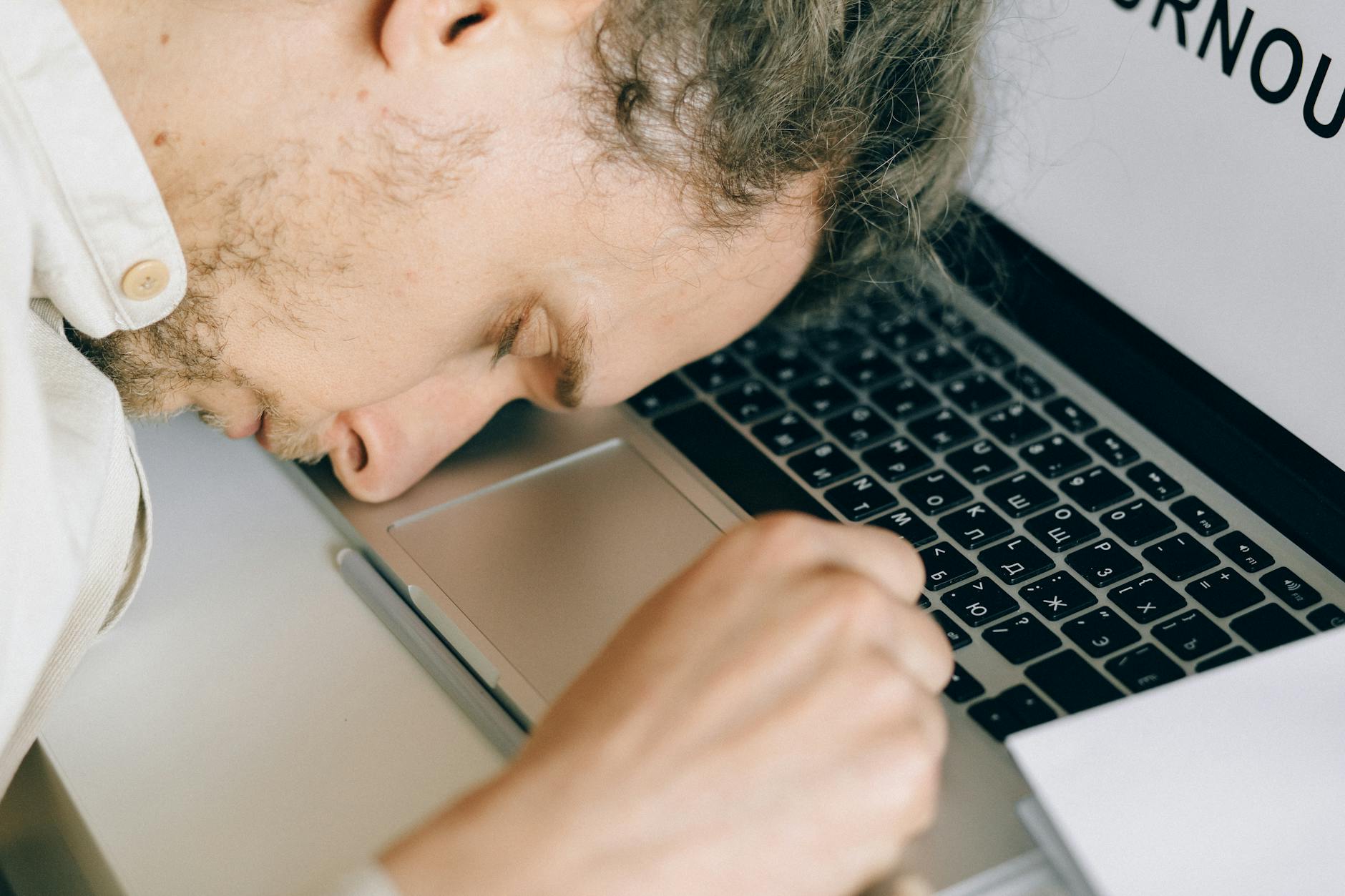 These 2 Sleep Disorders Together Can Triple Your Risk of Heart Disease