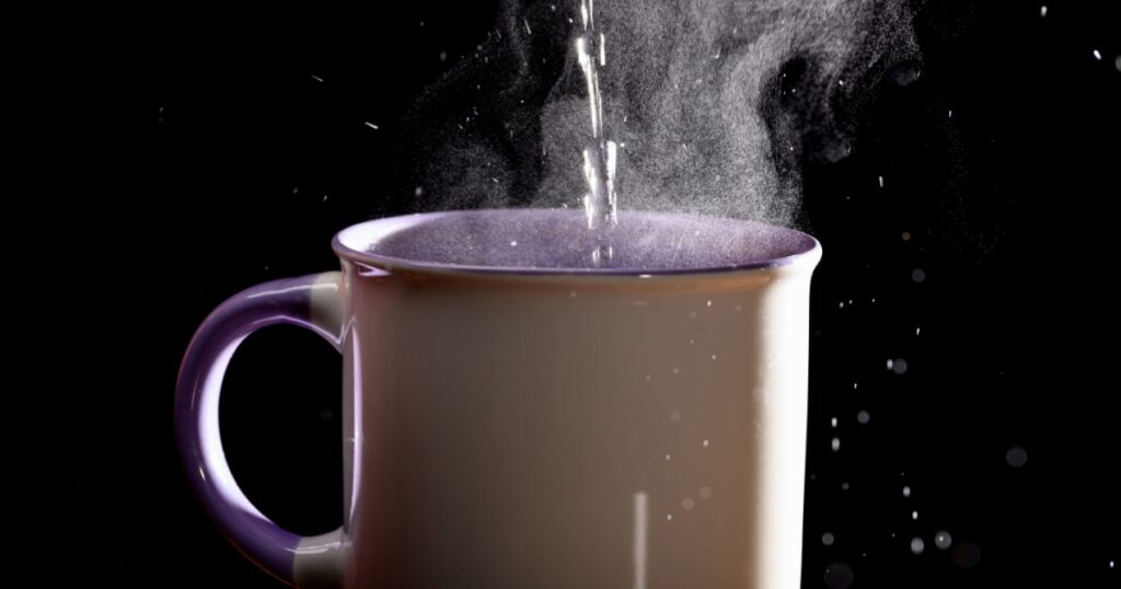 Does Drinking Hot Water Help You Lose Weight and Improve Your Skin? What the Research Says - Featured image