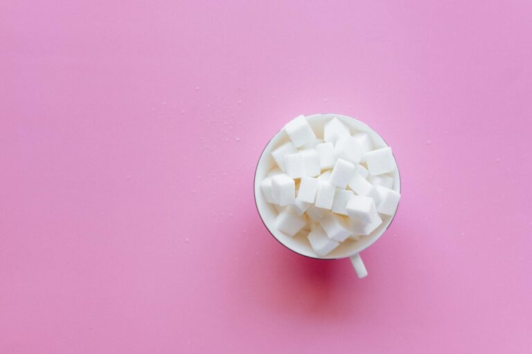 Study Links Popular Sugar-Free Sweetener to Liver Disease Risk - Featured image