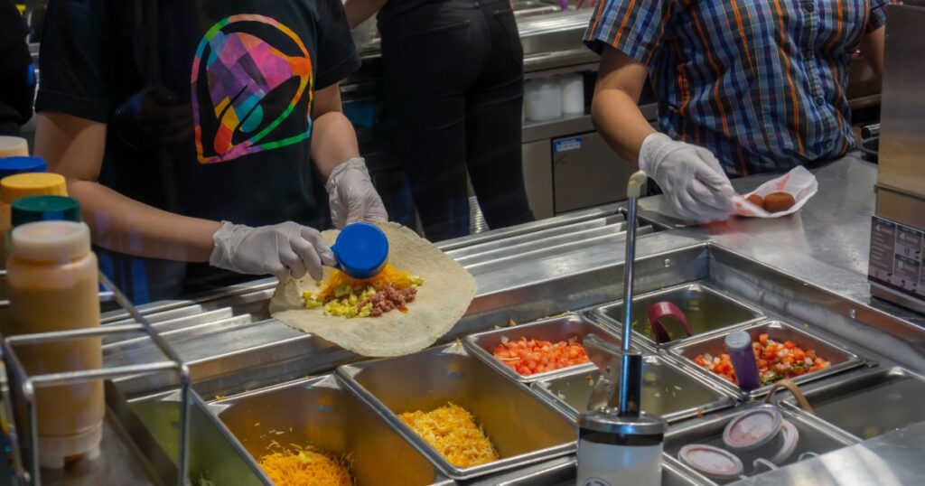 Taco Bell Is Being Investigated for One of the Worst Parasite Outbreaks in Years - Featured image