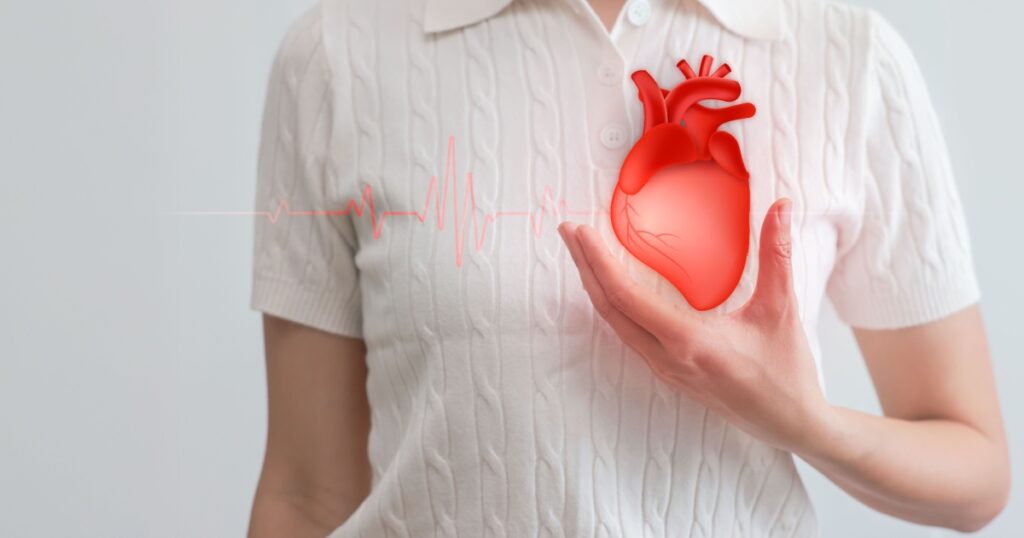 Heart Attack Symptoms Women Often Miss — And Why It Can Be Fatal - Featured image
