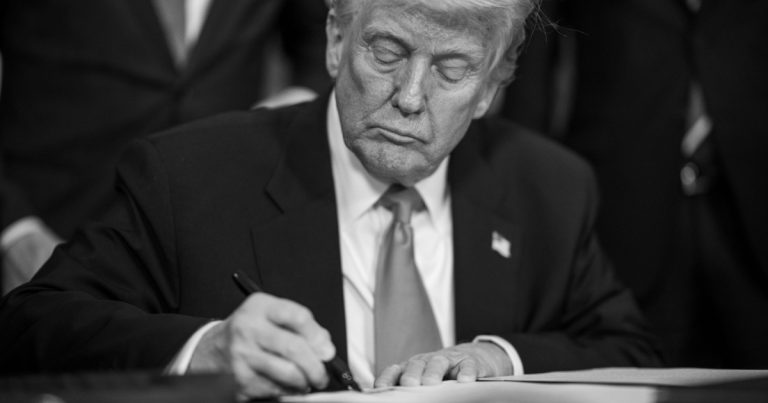 Trump Might ‘Fake’ an ‘Act of Terror’ – Tyranny Expert Explains Why - Featured image