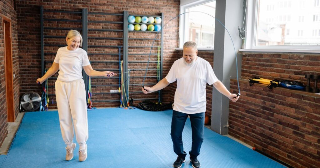 14 Risk Factors That Could Be Raising Your Dementia Risk Right Now - Featured image
