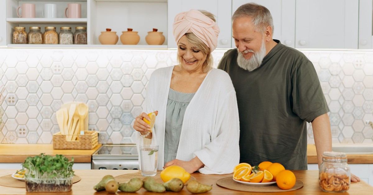 6 Dietary Habits That May Lower Your Dementia Risk Before Symptoms Start