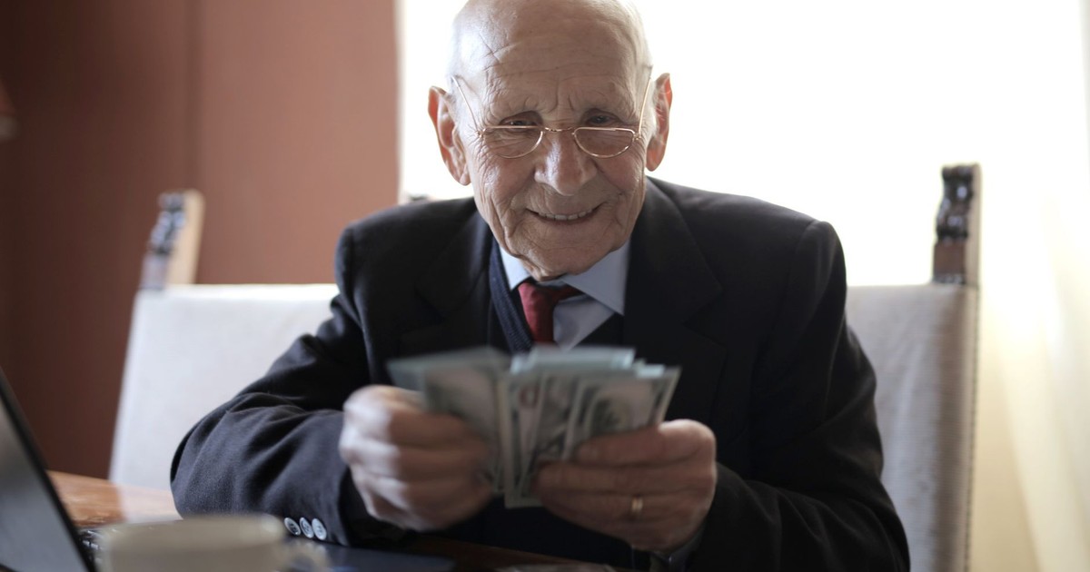 Under New Plan, Retirees May Get Larger Social Security Monthly Checks