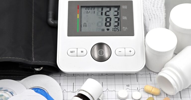 Popular Blood Pressure Drug Linked to Higher Risk of Low Potassium and Kidney Problems - Featured image