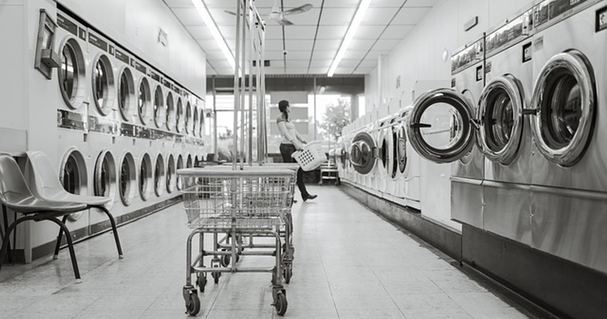 laundry saloon