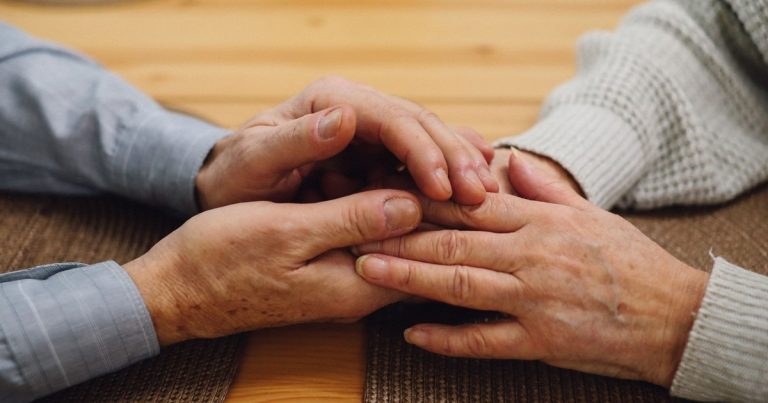 Your Husband (or Wife) May Increase Your Risk of Dementia by up to 70% - Featured image