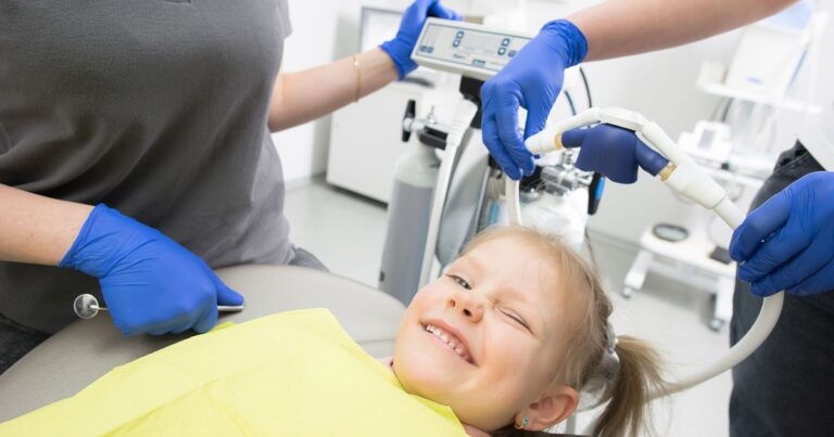 Forget the Drill: This 10-Second Liquid Treatment Could Help Treat Cavities in Kids - Featured image