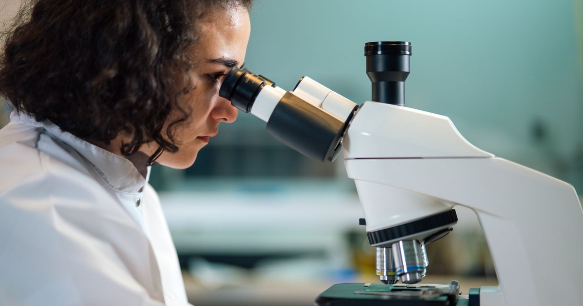 A Rare Alzheimer’s Mutation Just Revealed a Protein Fold Nobody Had Ever Seen